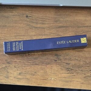 Estée Lauder Sumptuous Extreme Mascara